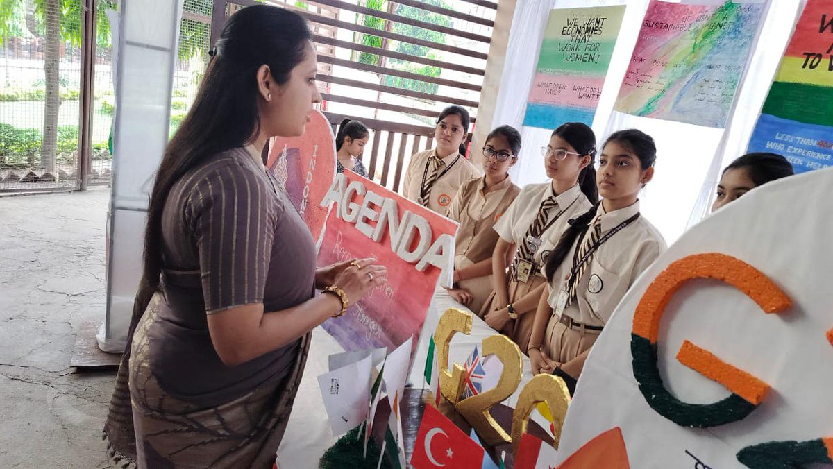 #G20  a proud moment for our country aswell as for our Kashi…. Spreading awareness about this amongst the children 📷📷
#G20Summit2023
#G20Bharat
#kashi
#pmonarendramodi