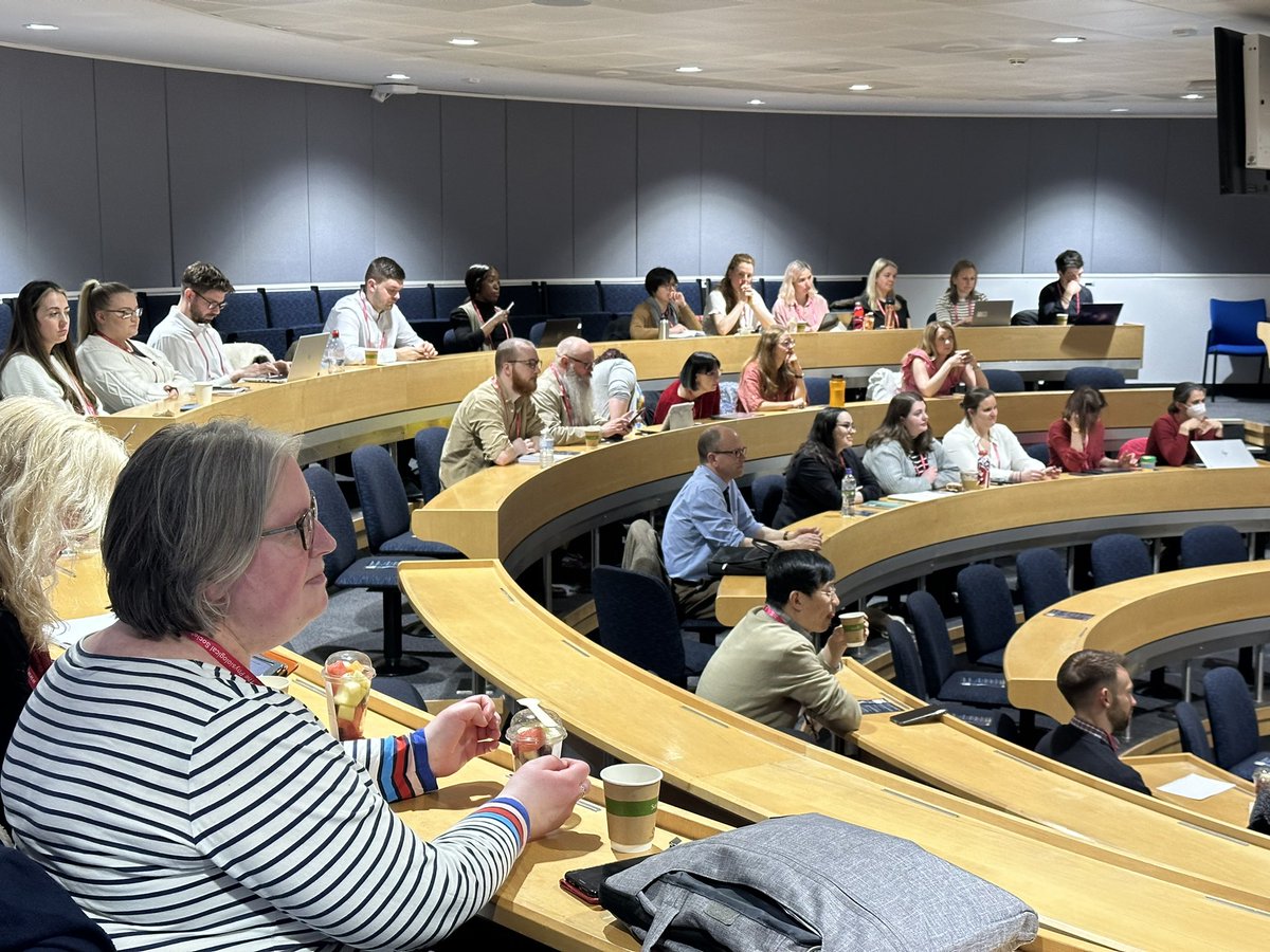 PhySoc's tweet photo. And we are off! @LottieHaigh welcomes delegates and kicks off the next 2 days of hearing about innovations in teaching.  #PhysiologyTeaching https://t.co/q2Wi9WRIp0