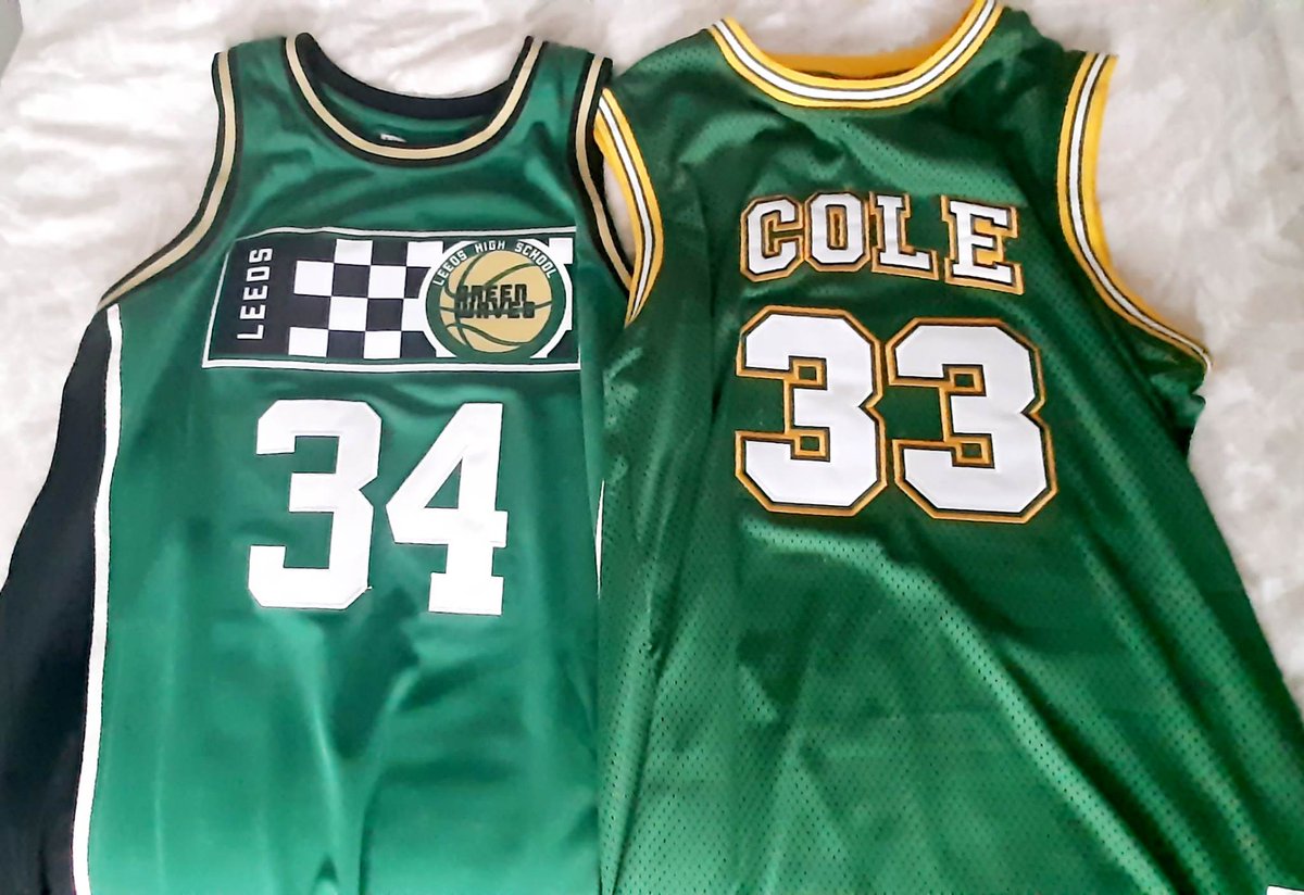Clutch23Product's tweet photo. 🚨𝐂𝐎𝐍𝐂𝐎𝐔𝐑𝐒 🚨

Remporte ces 2 fabuleux Jerseys de Shaquille O'neal et Charles Barkley au lycée (Leeds/Cole) 🔥  
2 Jerseys collectors pour 1 seul gagnant !!! 😱

✅Pour participer : 

RT ce tweet 
Me Follow 
Liker ce tweet https://t.co/hwGC9EM5HG