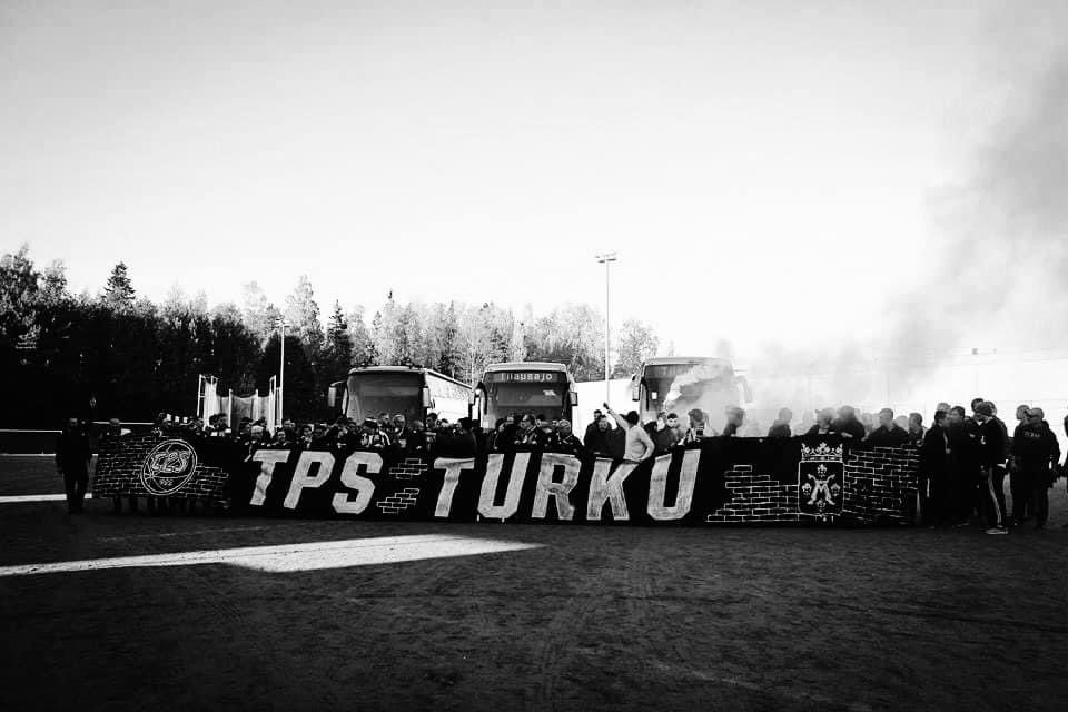 KAHDELLA BUSSILLA MENNÄÄN!

Yli kuuteen vuoteen ei ole sarjapeliin liikkunut busseja monikossa. Jalkapallokausi 2023 aloitetaan kovaa.

Tätä et halua missata, siis ilmoittaudu 👉 tps-kannattajat.net/site/kannattaj… #FCTPS #Ykkönen