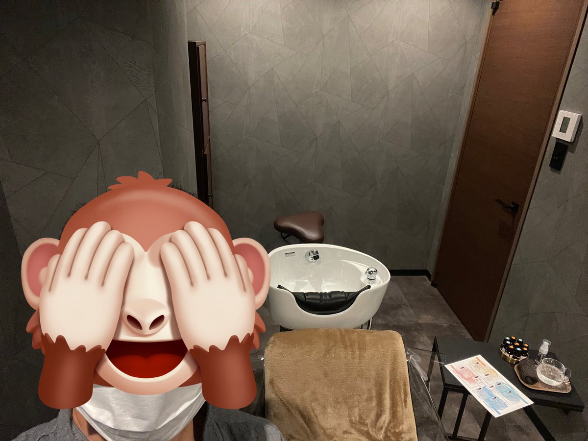 ShimakenUnited's tweet photo. 催し物の前にリラクゼーション✨
ヘッドスパ💆♂️ #headCONCIERGE
俺の行きつけ😆
やっぱいい😊
畑さん今日はありがとうございました👍 https://t.co/JfGUAolIj9