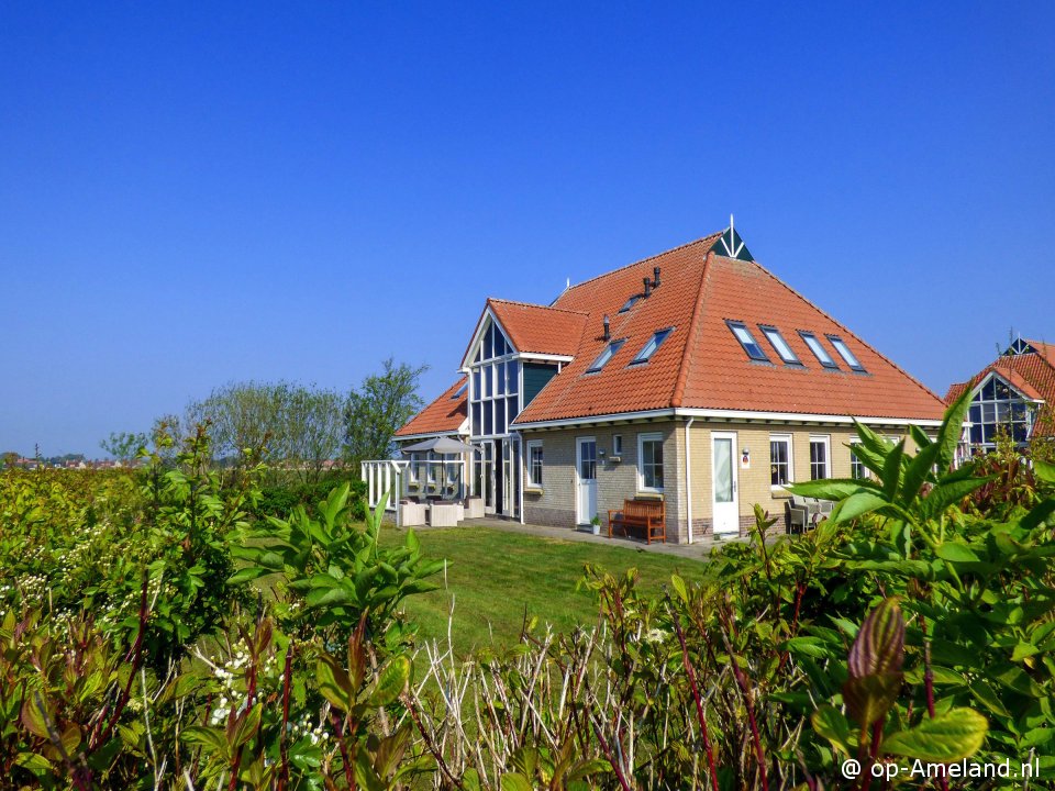 | #LastminuteAmeland #Ameland
| vakantiehuis Villa Ahoy
| weekend 383 Euro/4p
| vr 14/04 - ma 17/04
-
Zin om er even helemaal uit te zijn? De boel de boel te laten? Kom dan naar Villa Ahoy op Ameland...Ex...
-
| op-Ameland.nl/-/Vakantiehuis…