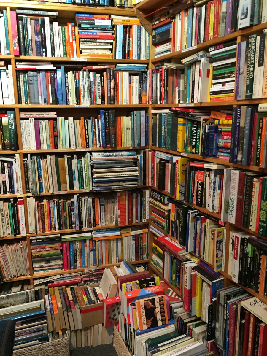 travelspotter_'s tweet photo. This weekβs #Top4Theme is #Top4Books @LiveaMemory @intheolivegrov1 @wandersmiles @obligatraveler
1. Second hand bookstore - Hobart #Tasmania
2. Ancient Library - Lima #Peru
3. Second hand bookstore - Coolangatta #Queensland
4. Antique Book & Record store in Kangaroo Valley #NSW https://t.co/7MGnthkbmp