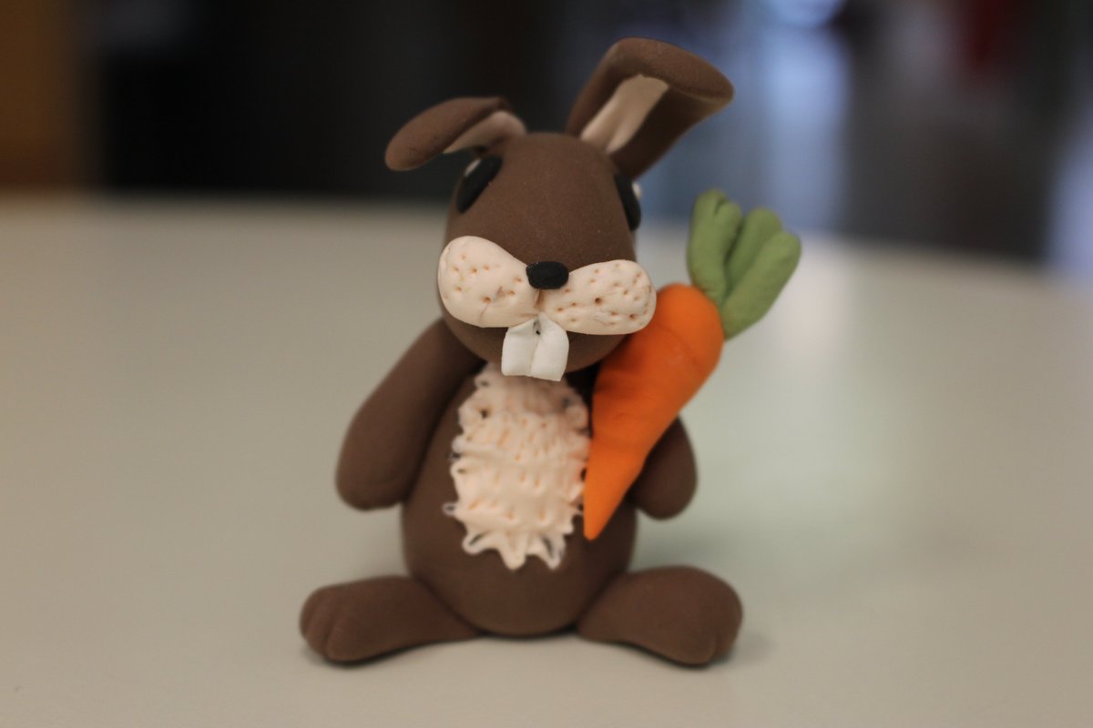 CavanLibrary's tweet image. There was lots of fun had at the Clayotic workshop held yesterday in Johnston Central Library.
The smiles say it all 😁😄

What fantastic bunnies were created by all the children who took part 🐰👏

#EasterWorkshop #Clayotic