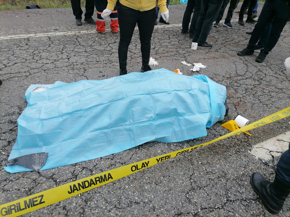 TaşeronaSözvar İcraatYok
<a href="/vedatbilgn/">Vedat Bilgin</a> 
<a href="/drsoysal/">ERTUĞRUL SOYSAL</a> 
<a href="/Avkthalilozturk/">Halil ÖZTÜRK</a> 
<a href="/akbasogluemin/">Av. M.Emin AKBAŞOĞLU 🇹🇷</a> 
<a href="/mustafaelitas/">Mustafa Elitaş</a> 
<a href="/Akparti/">AK Parti</a> 
<a href="/MHP_Bilgi/">MHP</a> 
<a href="/akaraismailoglu/">Adil Karaismailoğlu</a> <a href="/RTErdogan/">Recep Tayyip Erdoğan</a> kadro beklerken Diyarbakır da vefat eden 3 arkadaşımıza Allah dan rahmet kederli ailelerine sabır diliyorum başınız sağolsun