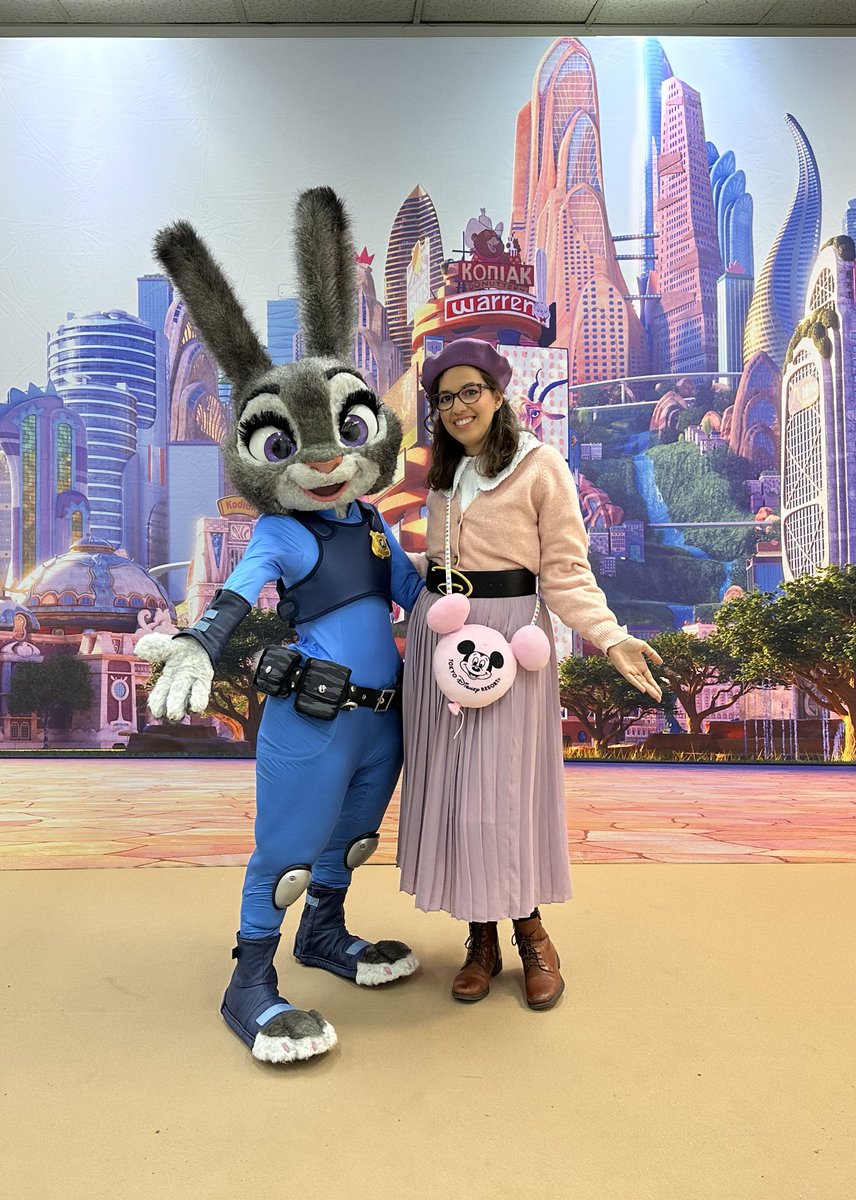 Judy ❤️❤️ 
#disneycastlife