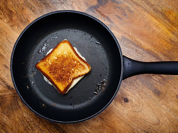 LondonMorning's tweet image. Today is National Grilled Cheese Day and we'll be asking an expert in this culinary artform. How do you can take the ooey-gooey-cheesy goodness to the next level? More w/ @ChefCorbin at 6:50. #ldnont