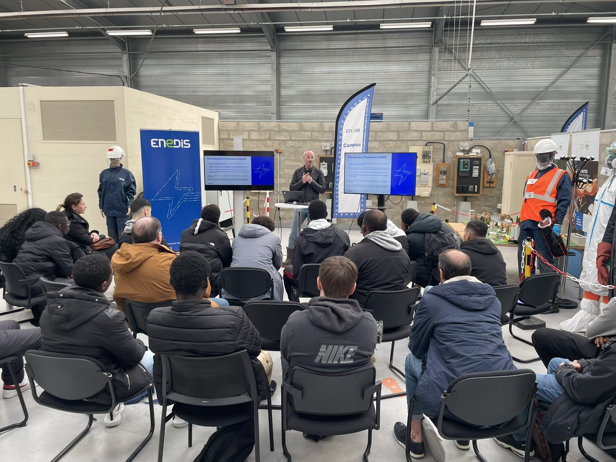 Matinée d’accueil au #campus @enedis_idf_est de <a href="/ChampignySur/">champigny sur marne</a> avec les candidat.es à l’#alternance pour une découverte des #métiers, et des #parcours #professionnels. Un grand 🙏🏻aux #partenaires de l’#insertion et aux #écoles de la <a href="/seinesaintdenis/">Département de Seine-Saint-Denis</a> et <a href="/valdemarne_94/">Val-de-Marne</a>