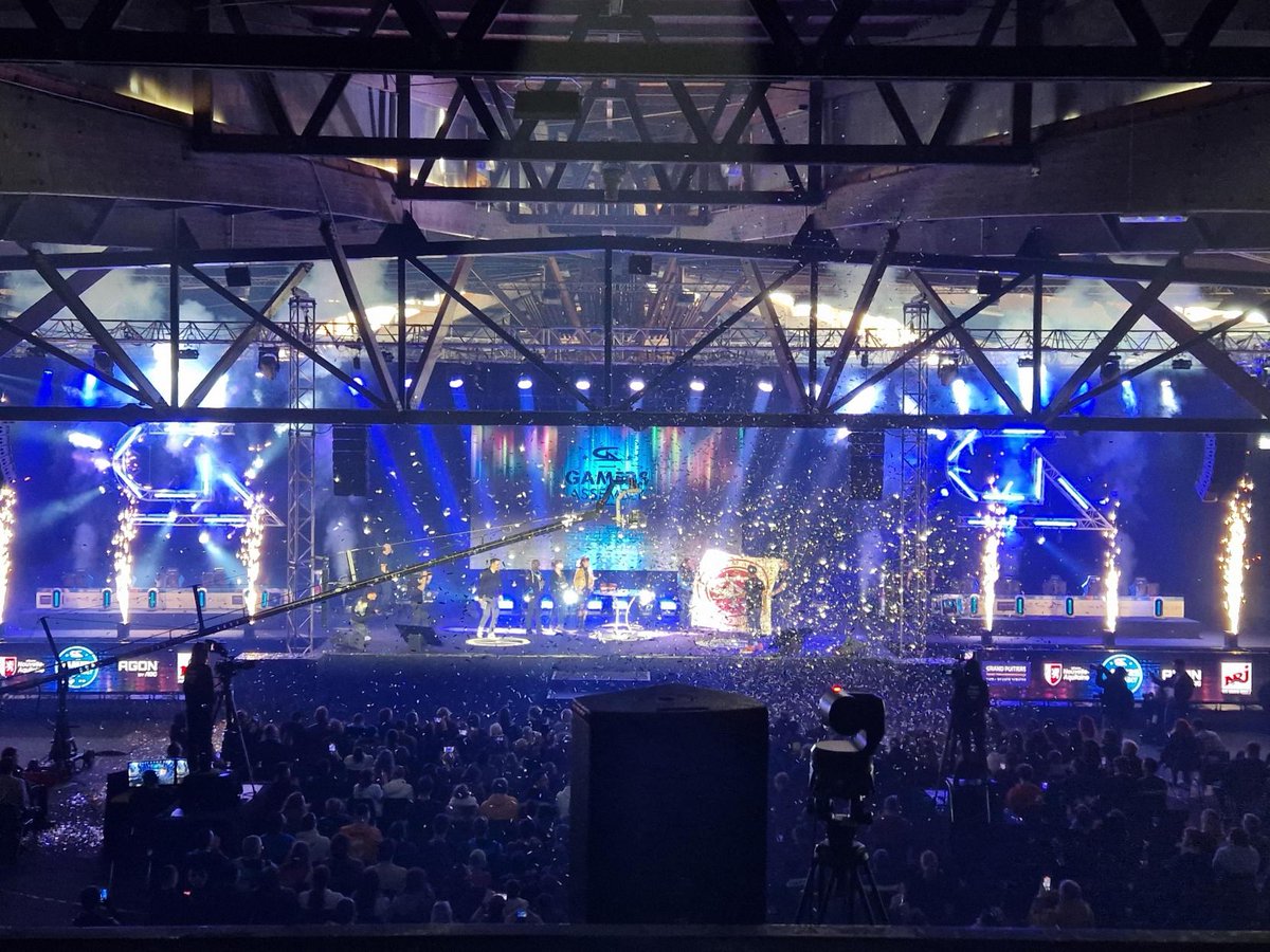 tedelecevent's tweet photo. 🎉Retour en image sur notre prestation à la "Gamer Assembly" à Poitiers.

Merci FuturoLAN (Gamers Assembly) d'avoir fait appel à nous !!

Nous avons mis 40 mètres carré de murs LED !!!

#gamerassembly #gamer #poitiers #audiovisuel #murled

@GamersAssembly https://t.co/EdvNDWWJzv