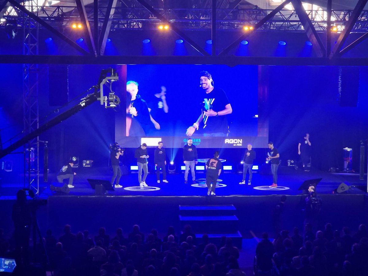 🎉Retour en image sur notre prestation à la "Gamer Assembly" à Poitiers.

Merci FuturoLAN (Gamers Assembly) d'avoir fait appel à nous !!

Nous avons mis 40 mètres carré de murs LED !!!

#gamerassembly #gamer #poitiers #audiovisuel #murled

<a href="/GamersAssembly/">Gamers Assembly</a>