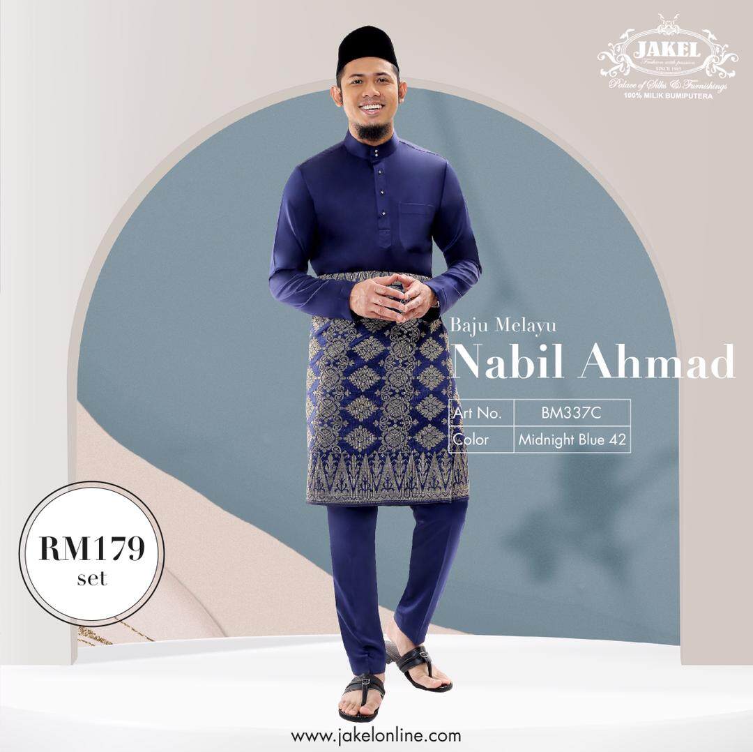 maziq___'s tweet photo. Assalamualaikum,  full set Baju Melayu Nabil Ahmad brand new with sampin , reason jual salah beli size, harga beli rm179 selling for cheap rm120 only (negotiable)

-Black colour
-Size M https://t.co/eaWQQoEacL