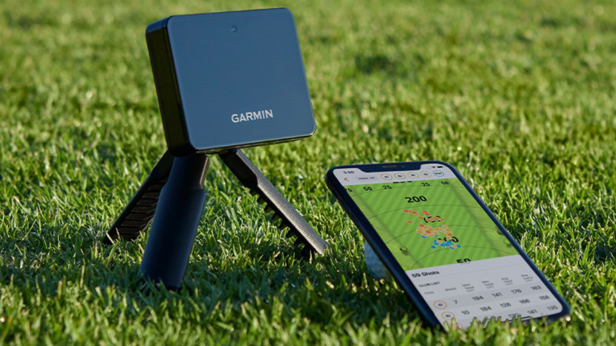 JohnReayGolf's tweet photo. Practice makes perfect - bring your game into focus with the #Garmin #ApproachR10 launch monitor 🔎

👉 https://t.co/en6XDoAf76 https://t.co/Hm6piyBl3C