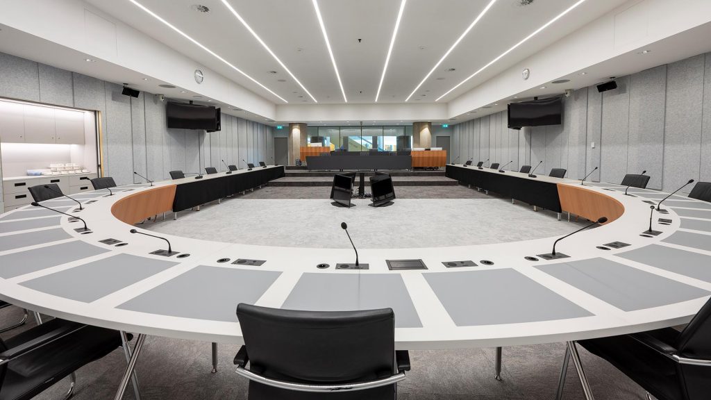 FederatieIndo's tweet image. Vanaf 14:00u debatteert @2eKamertweets over Oorlogsgetroffenen #WOII. Op agenda staat oa #Backpay weduwen ambtenaren en militairen &amp;amp; bizar rapport Bussemaker, dat termen als ‘Nederlands-Indië’ en ‘Indisch’ wil schrappen, want zogenaamd “koloniaal”. Volg debat hier live!