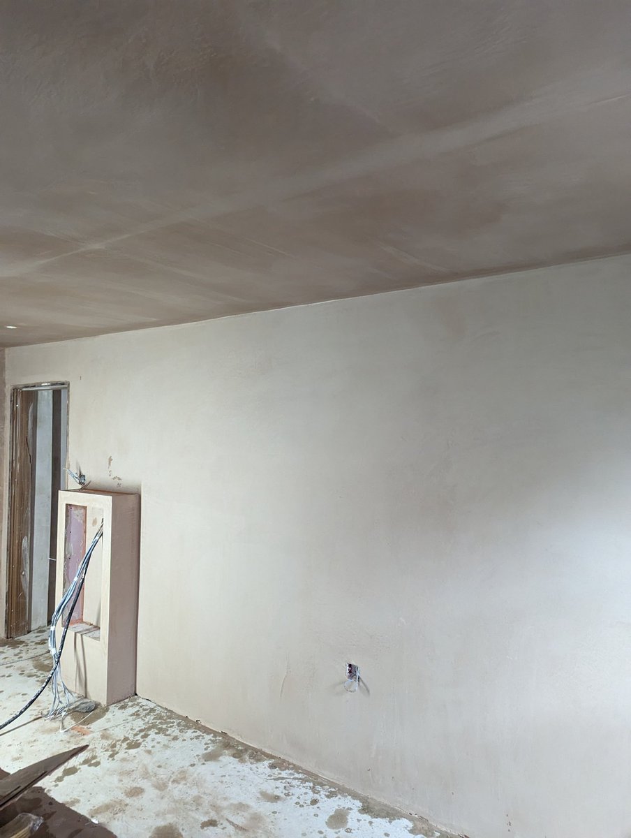 WrexhamPlaster's tweet image. Been a very busy few months on site. Our 10% off for wrexham season ticket holder is still available. We have some spaces available for the next 2 months so send us a DM if you want to get in touch. #wrexham #wxmfc