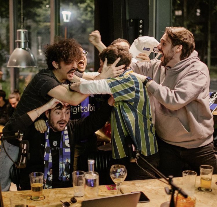 AmalaTV_'s tweet photo. Un'altra serata che ci porteremo come ricordo, un'altra vittoria da aggiungere agli eventi della #Famala.
Grazie a @DiveEsportsGG e @spank_mi per averci permesso di viverla con la community,
e grazie ad ogni persona che ha scelto di condividere con noi queste emozioni, insieme. https://t.co/SJX6aEBWOn