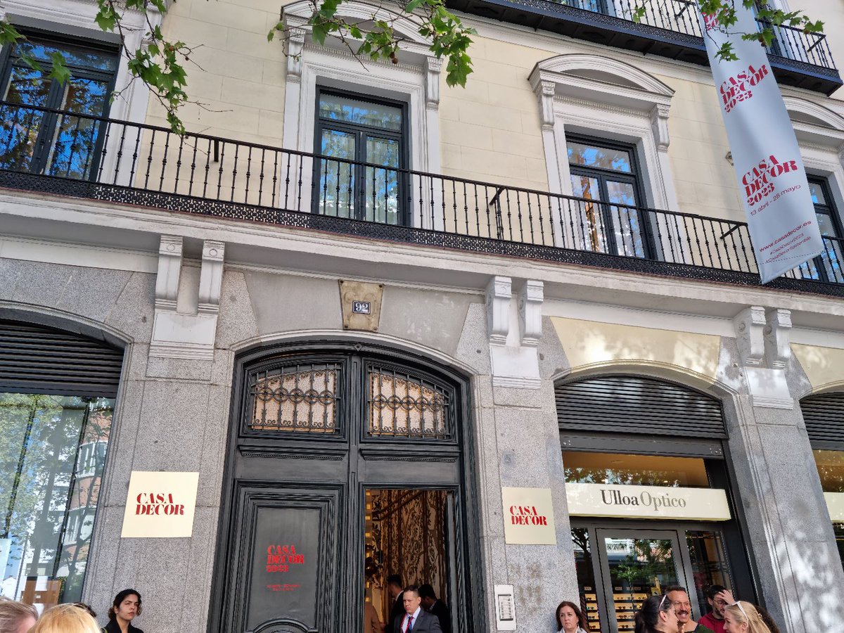 proarquitectur's tweet photo. Hemos quedado fascinados con los espacios creados la nueva edición de @CasaDecor  2023, ¿te los vas a perder?
📌 Adquiere tu entrada: https://t.co/5uufRXEaU9
📆 Del 13 de abril al 28 de mayo.
🌍 Calle Serrano 92 - semiesquina Juan Bravo, Madrid
🕛 De 11 a 21 horas, pases cada 30' https://t.co/uoETgYPDZU