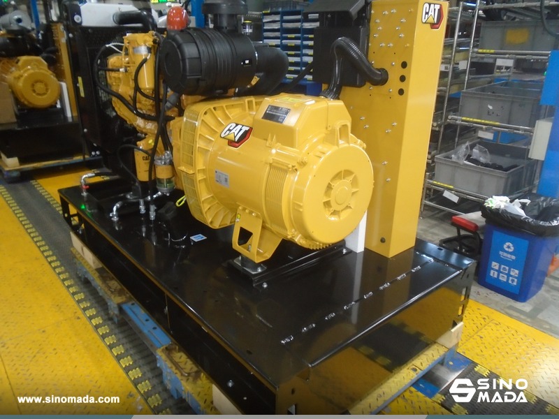 AvaLiu_6043's tweet photo. 6 Units #CATERPILLAR Generator Sets Delivered to Somalia📷📷For More>> https://t.co/kVrph7OCmK #SinomadaCases #Generator #Catgenerator https://t.co/Gg3vDYYPYE