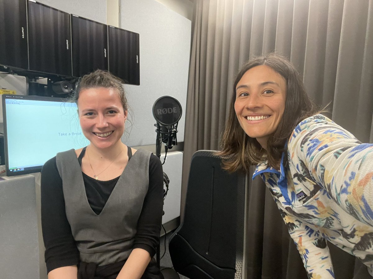 Catalina Torres (@_catalina_t_) on Twitter photo Morning in the lab recording the stimuli for our Swiss German syntax-prosody project with <a href="/the_half_ling/">Alexandra B. Bosshard</a> Morning in the lab recording the stimuli for our Swiss German syntax-prosody project with <a href="/the_half_ling/">Alexandra B. Bosshard</a>