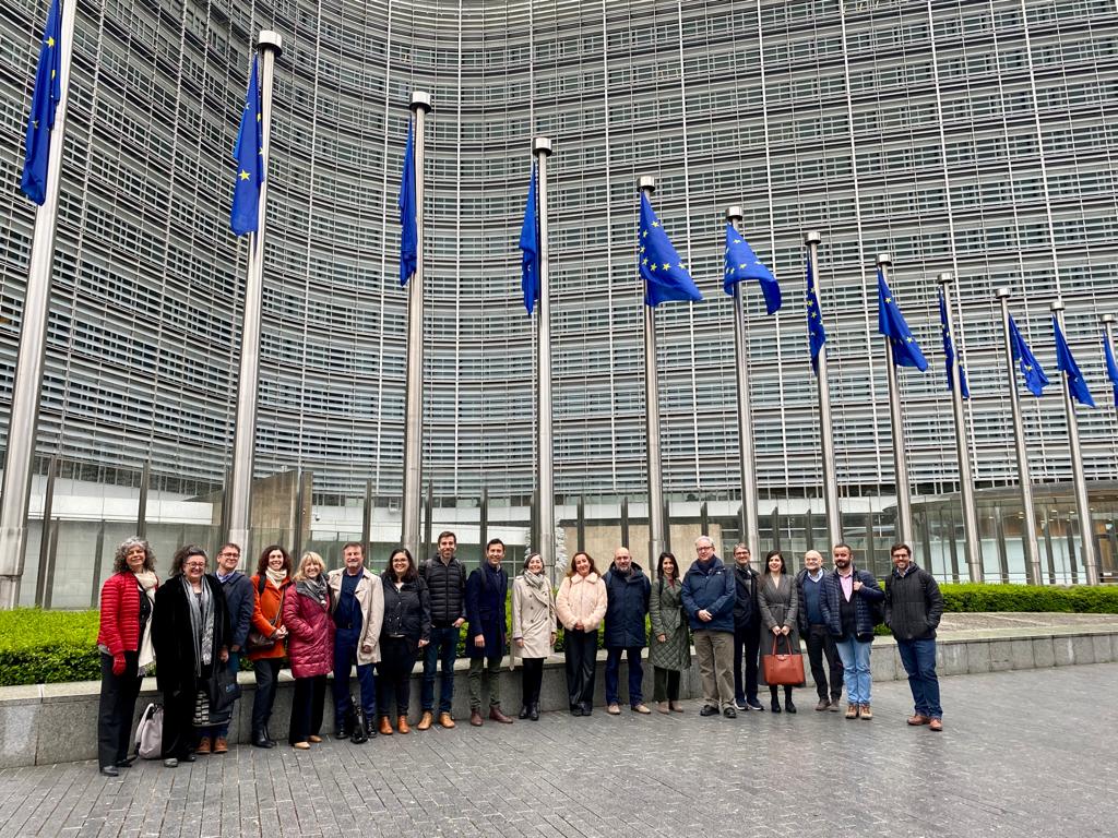 Mobile World Capital Barcelona (@mwcapital) on Twitter photo 20 representatives from Barcelona's digital society have gathered in <a href="/DigitalEU/">Digital EU 🇪🇺</a> to discuss the upcoming challenges of Europe's #DigitalDecade. Thanks to <a href="/ComissioEuropea/">Comissió Europea 🇪🇺</a> for coorganizing it and join us to position Barcelona as the city leading ethical debate on the use of tech 20 representatives from Barcelona's digital society have gathered in <a href="/DigitalEU/">Digital EU 🇪🇺</a> to discuss the upcoming challenges of Europe's #DigitalDecade. Thanks to <a href="/ComissioEuropea/">Comissió Europea 🇪🇺</a> for coorganizing it and join us to position Barcelona as the city leading ethical debate on the use of tech