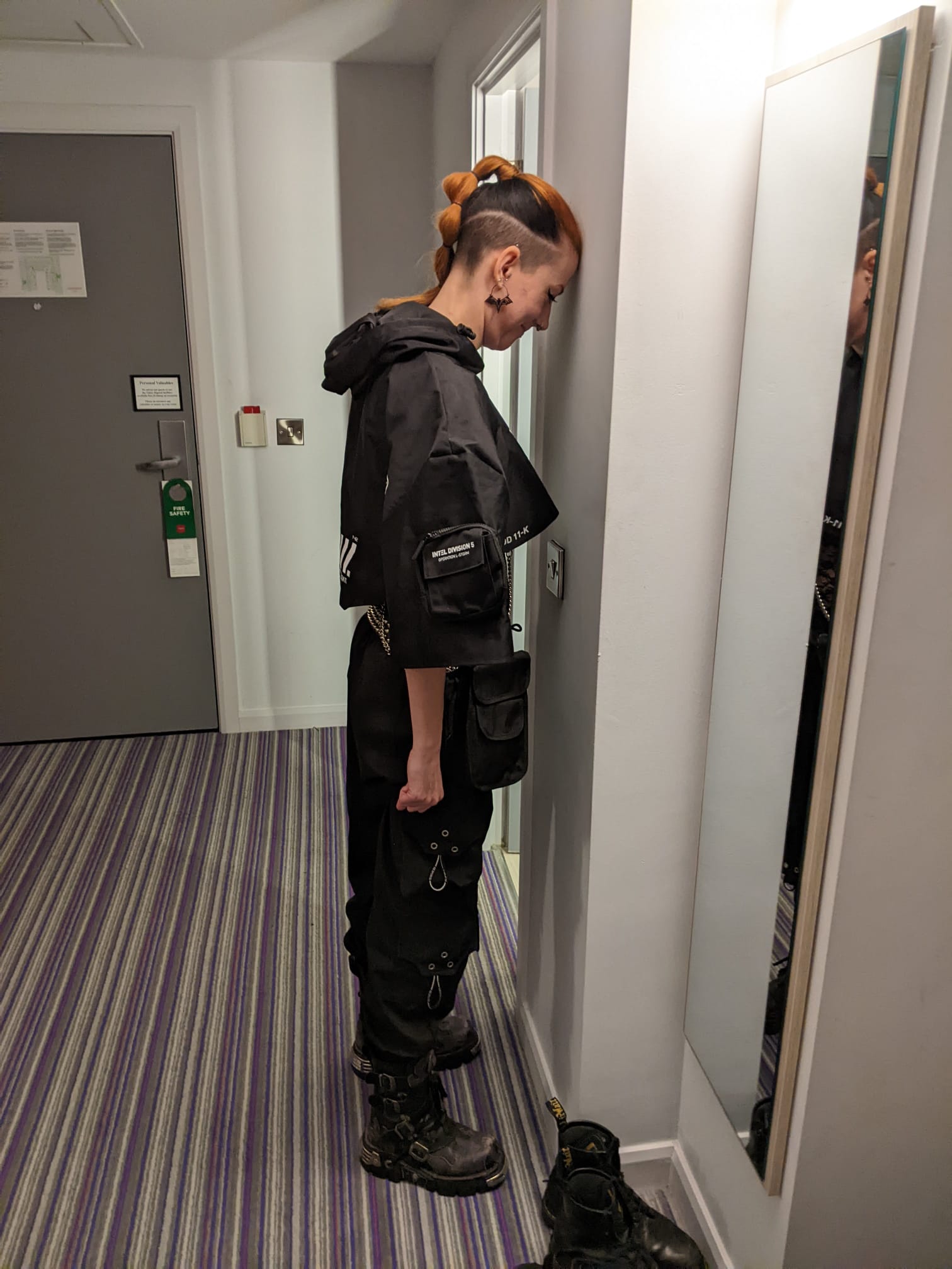 TW Pornstars - Gremlin Raven 🖤 (they/them) 🧡. Twitter. Had a wonderful