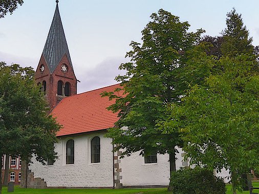 EVKKSLFL's tweet photo. Wi fiert een Gottesdeenst op Plattdüütsch in de Kark. Hartliche Inlodung!

🕙 16.04.2023 | 11:00
📍 St. Laurentius-Kirche zu #Satrup

https://t.co/slsVLVHfS4 https://t.co/ETUVGcjjgr