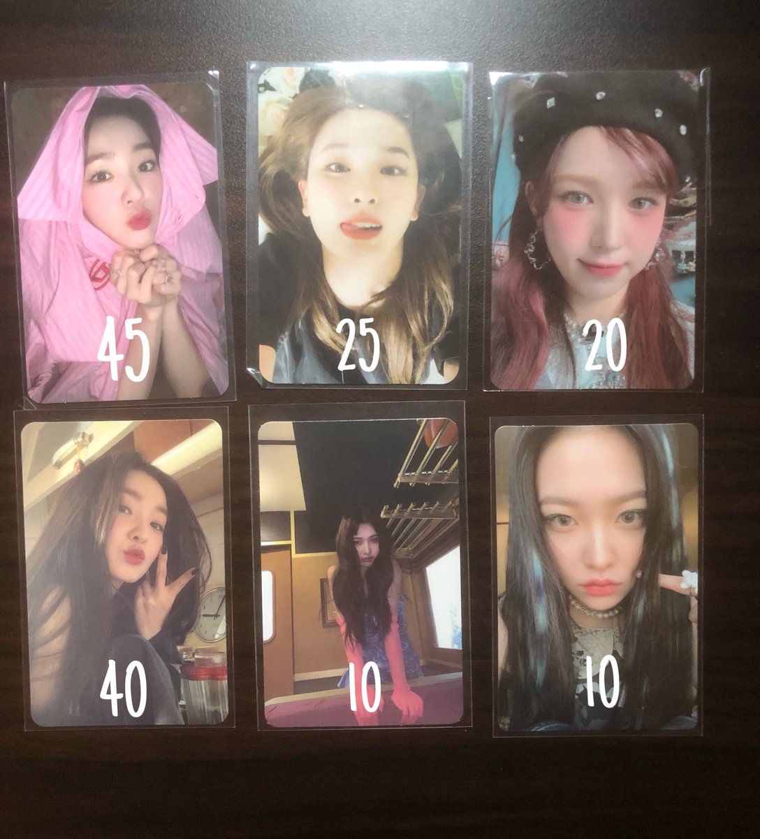 ncitjaes's tweet photo. wts #pasarredvelvet #pasarrv

— red velvet small bulk set A ♡ 

✩ rm150 exc postage
✩ must take all! may send it to diff address :)
✩ vid condition will only be given to SERIOUS BUYER only
✩ no rush postage!

more inquiries please dm ◡̈︎ https://t.co/GyzwdFRFcu