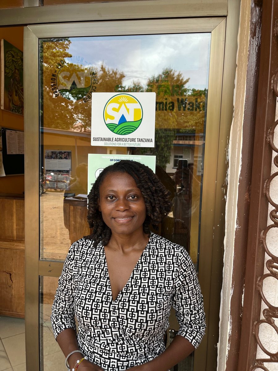 Leg4Dev's tweet photo. Diversity of agroecological innovations being scaled by Sustainable Agriculture Tanzania (SAT).
#LEG4DEV project (https://t.co/9FNvup3Qat) team members met with Janet Moro (SAT) to discuss legume scaling for development outcomes, including more sustainable agrifood systems. https://t.co/qwzQP7SSpZ