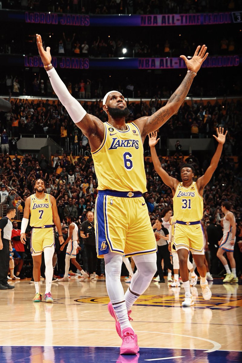 Los Angeles Lakers Play Off`ta 🔥

Lakers, Minnesota`yı 108-102 mağlup etti.

Play Off Eşleşmesi 👇
Memphis Grizzlies - LA Lakers

#NBAPlayoffs #NBA 
#NBATwitter