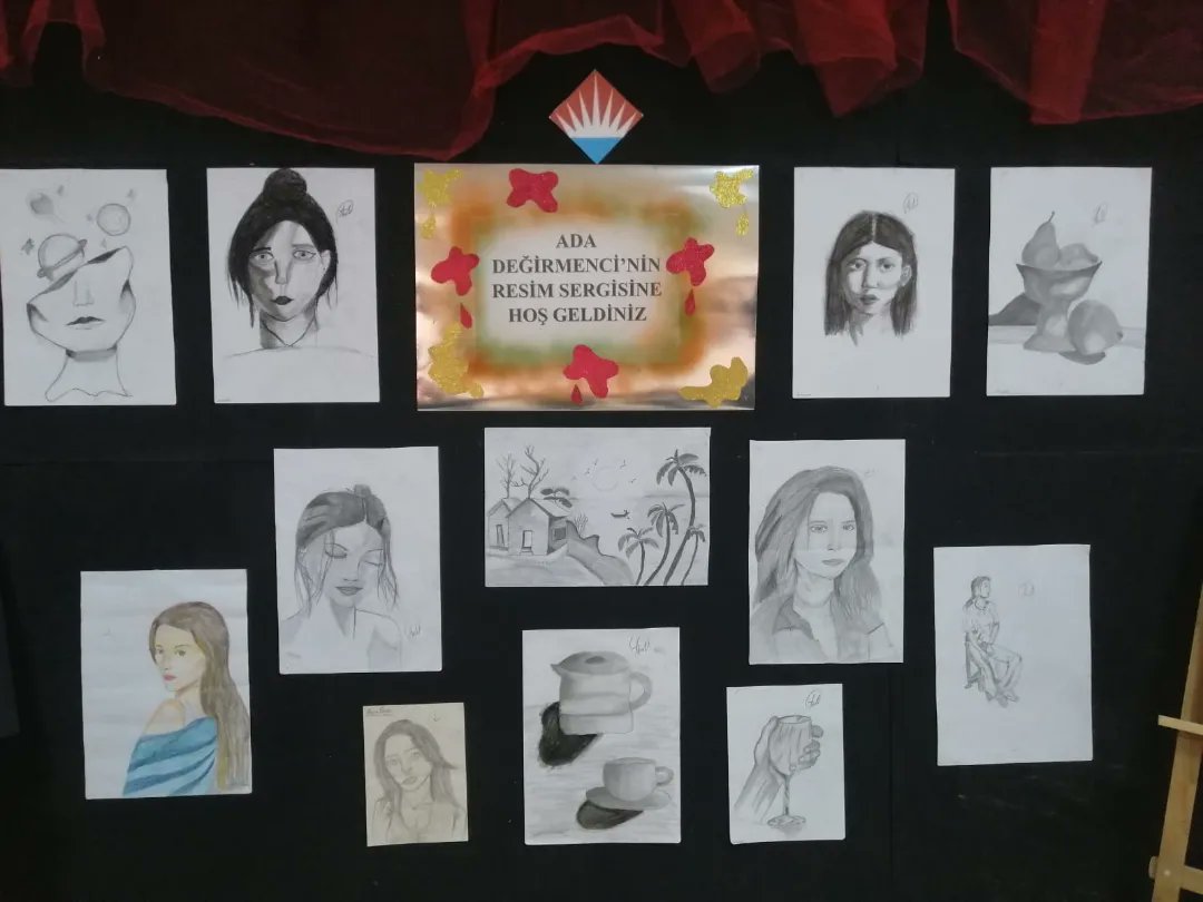 KesanBahcesehrK's tweet photo. Ortaokulumuz 5/B sınıfı öğrencilerimizden Ada DEĞİRMENCİ'nin  Kişisel Resim Sergisi okulumuzun lobisinde açıldı. 

#kampüstesanatvar
#bahçeşehirkoleji
#kesanbahcesehirkoleji https://t.co/ylHagOJCXS