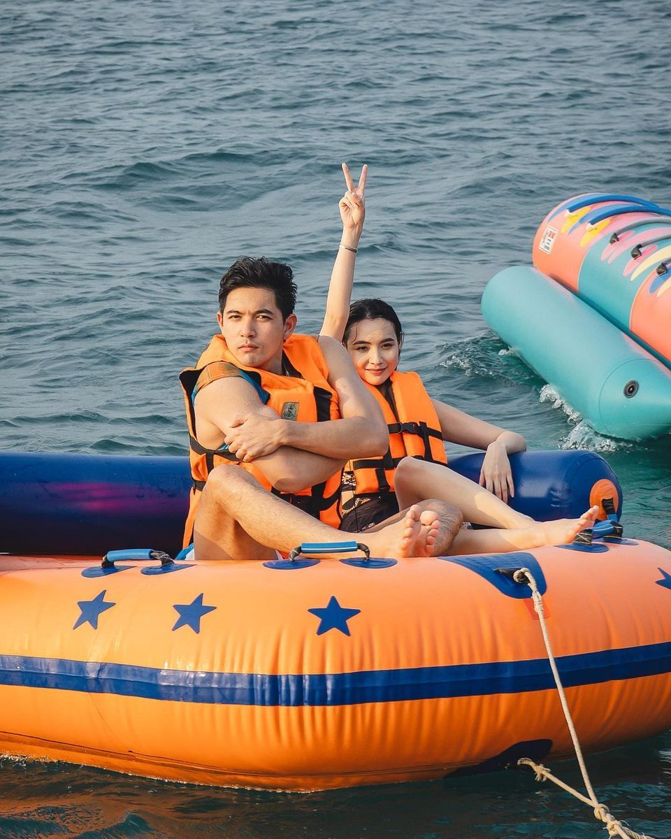 yn_yndream19's tweet photo. เจ้าพ่อไร่ขิงแหละ หน้าแบบอิ่มสุขสุดๆ ขิงแบบสุดๆ ก็เที่ยวแบบสุขใจอ่ะเนอะ 🤭🤭

Cr. พี่จอร์ด
#เข้มหัสวีร์ #มุกดานรินทร์รักษ์ #เข้มมุก 
KEM MOOKDA https://t.co/qjwGSUSCve