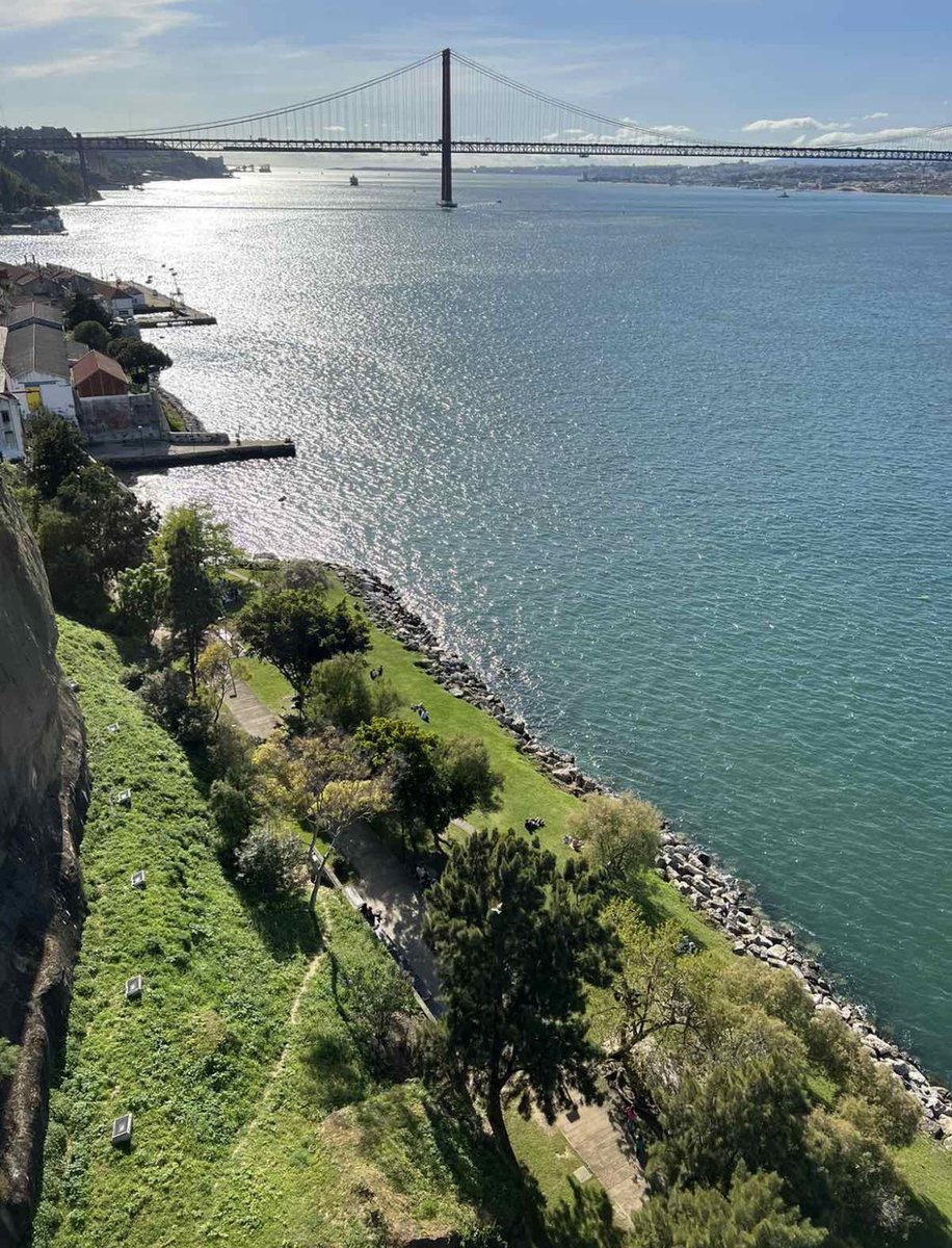 w vacation 🇵🇹 ✈️ 🇧🇬 
twitter only allows 4 pics 🥲