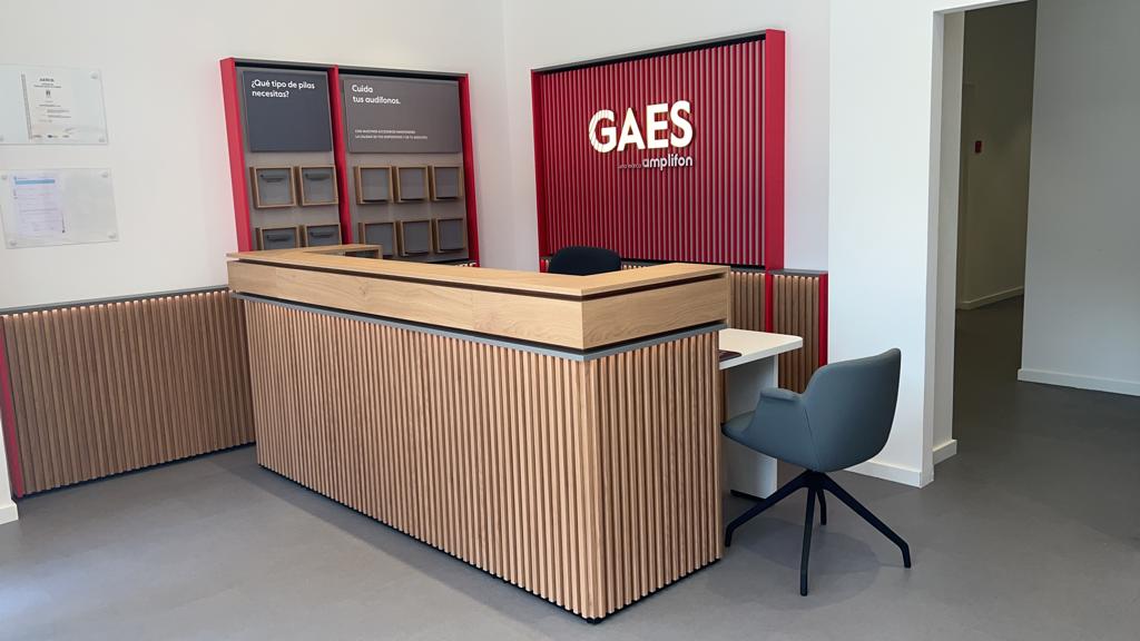 espace_blanc's tweet photo. ¡Nuevo trabajo terminado!
En Espace Blanc estamos orgullosos de finalizar la reforma del local comercial de @Gaes en Pto. de la Cruz, Tenerife, agradeciéndole su confianza en nosotros y deseándole mucha suerte.
#comercio #retail #reformaintegral #exito #espaceblanc  #clientes https://t.co/ZwFFMogRma