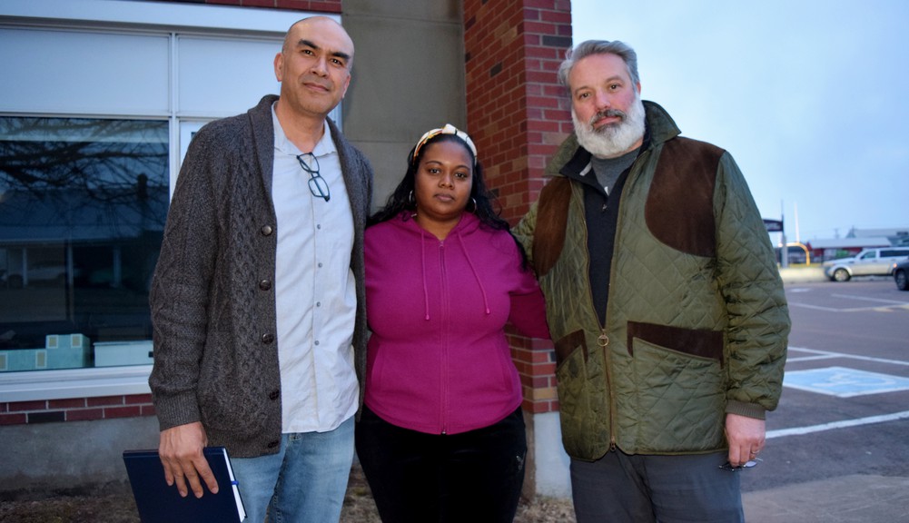 Parents say boundary change would tear kids out of community  tj.news/times-and-tran…