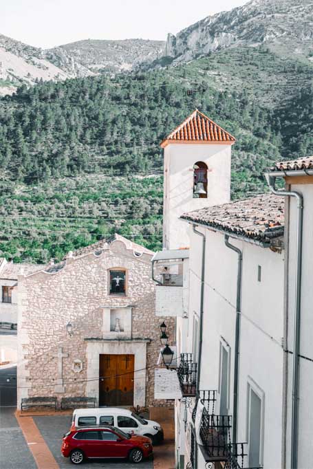 NaiaRaBotia's tweet photo. #Facheca, un pueblo con mucho encanto en Alicante 🇪🇸
#alicante #modotraveller #comunitatvalenciana #escapadas #viajarenfamilia #familiaviajera #senderismo #rutas #turismoactivo https://t.co/UtaBExj60I https://t.co/E1yddIVFum