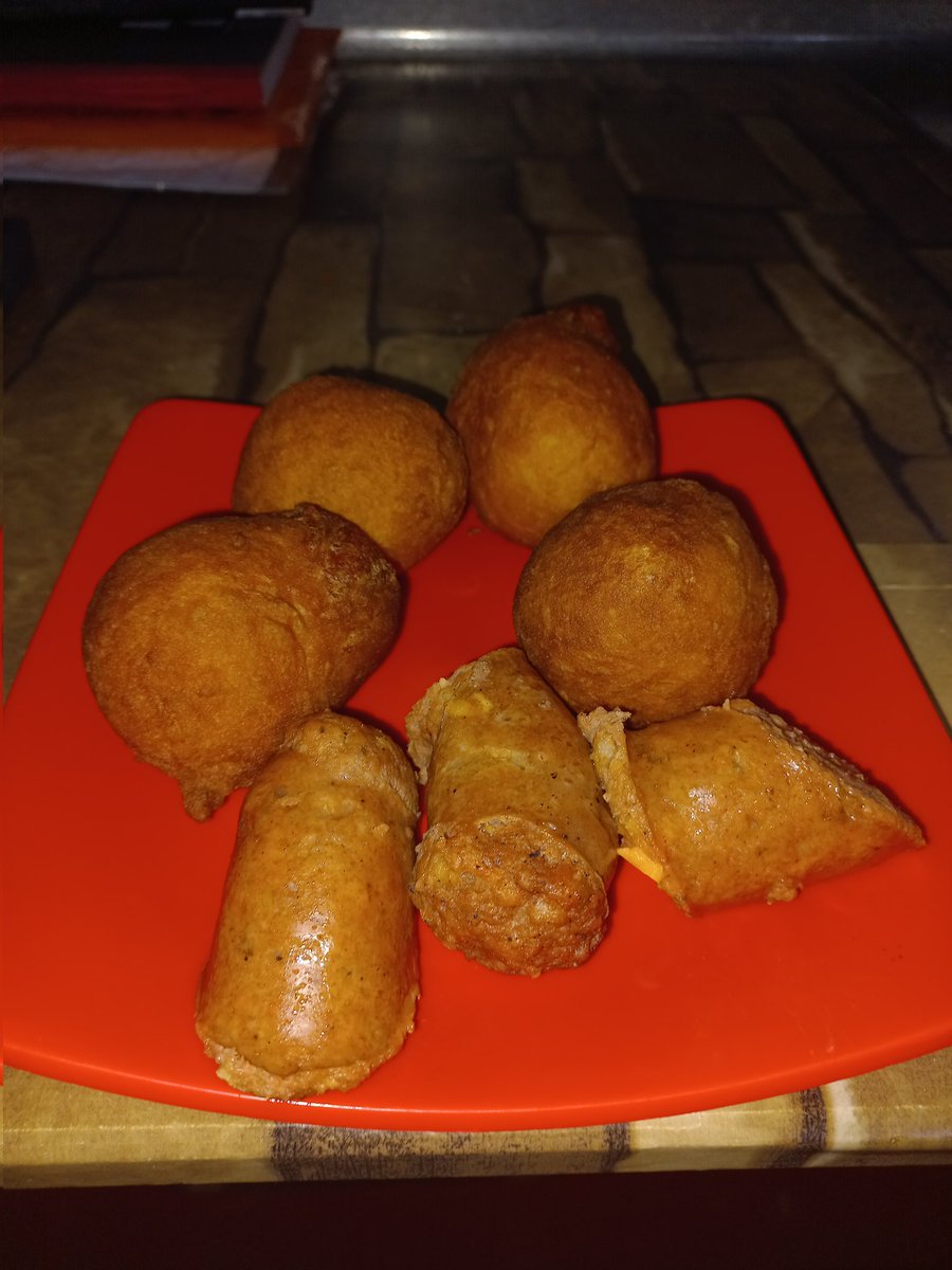 MUMSY-MNCWANGO-MPHATHWEYKHWAMA-ZAMASHILAZI tweet media