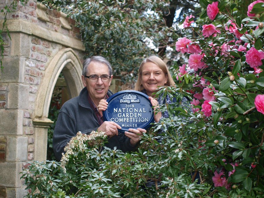 The National Garden Scheme has been supporting @ParkinsonsUK since 2012. In this emotional video, Garden Owner and County Treasurer Brian Bailey talks about gardening with Parkinson's youtube.com/watch?v=rHYlR6……#WorldParkinsonsDay #GardensandHealth