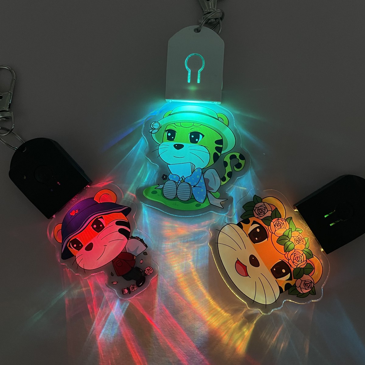 GiftsTigerkin's tweet image. I promise that this LED flashing acrylic keychain is the latest in the market, you can't find it from other suppliers.
You will catch this chance if you have a sharp mind in business. Please don't miss it!!!

#keychain #LEDkeychain #flashkeychain #arylickeychain #acryliccharm