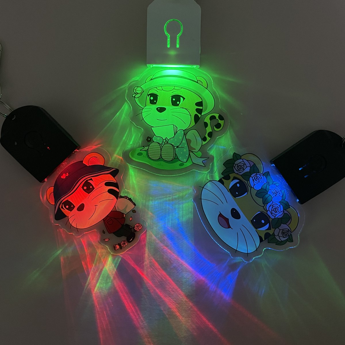 GiftsTigerkin's tweet image. I promise that this LED flashing acrylic keychain is the latest in the market, you can't find it from other suppliers.
You will catch this chance if you have a sharp mind in business. Please don't miss it!!!

#keychain #LEDkeychain #flashkeychain #arylickeychain #acryliccharm