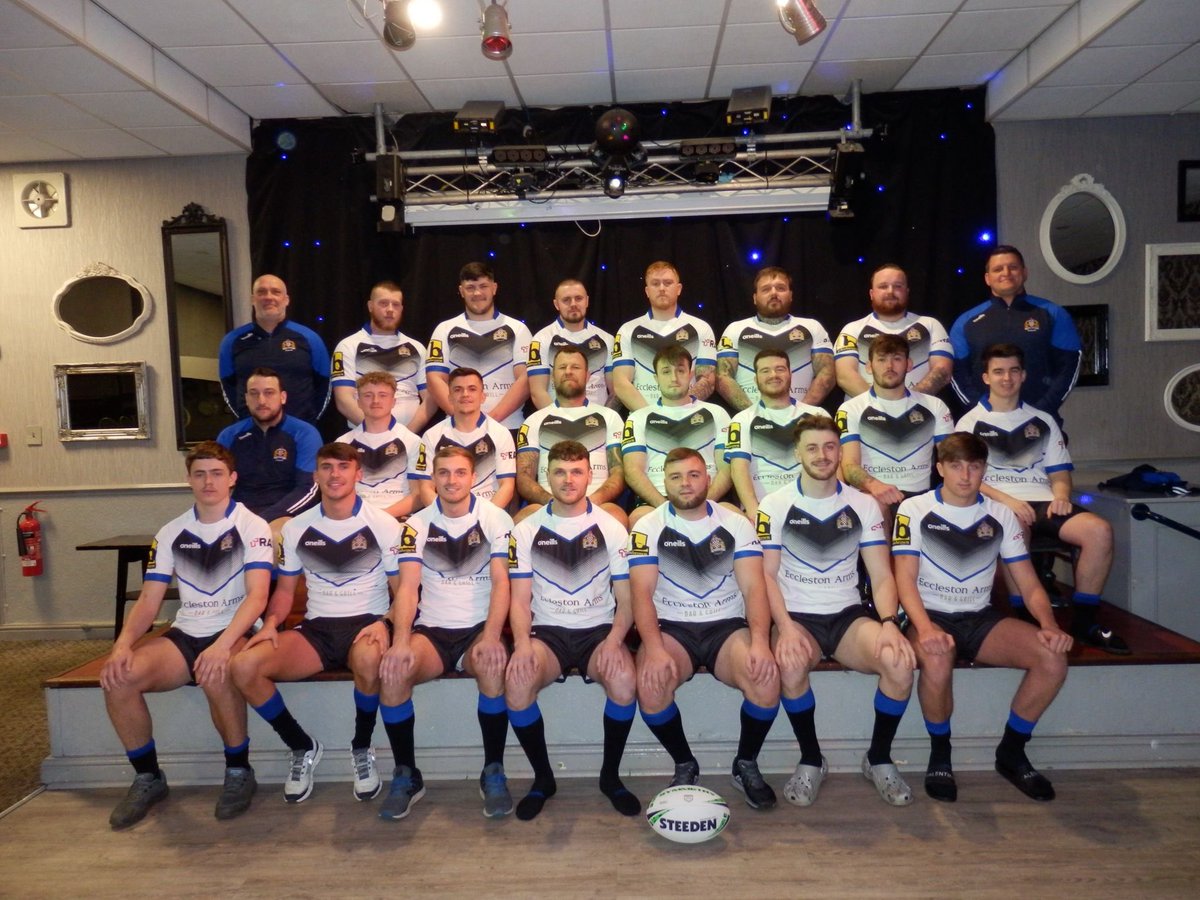 andrew_mikhail's tweet photo. Boys and young @pjgarty are looking good in their new @EcclestonArms @BrookOA kit! https://t.co/TmVqBsYECo