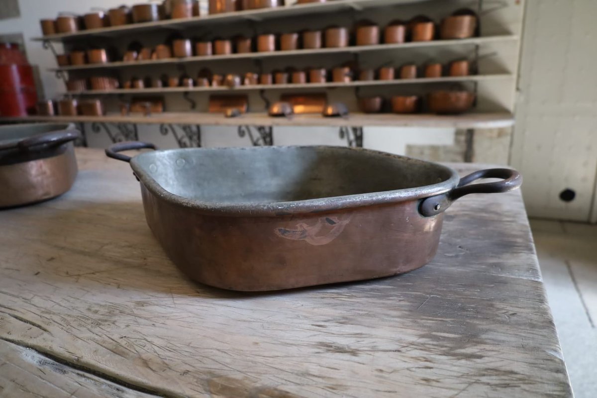 🧑‍🍳 ¡Encendemos los fogones de la #RealCocina! 

Nos ponemos el delantal con el taller familiar “Recetario de Palacio”. 

A partir del sábado elaborarán sus propias recetas hasta convertirse en auténticos chefs.

ℹ️ Menores de 6 a 12 años.  

Inscripciones: bit.ly/3o87ndl