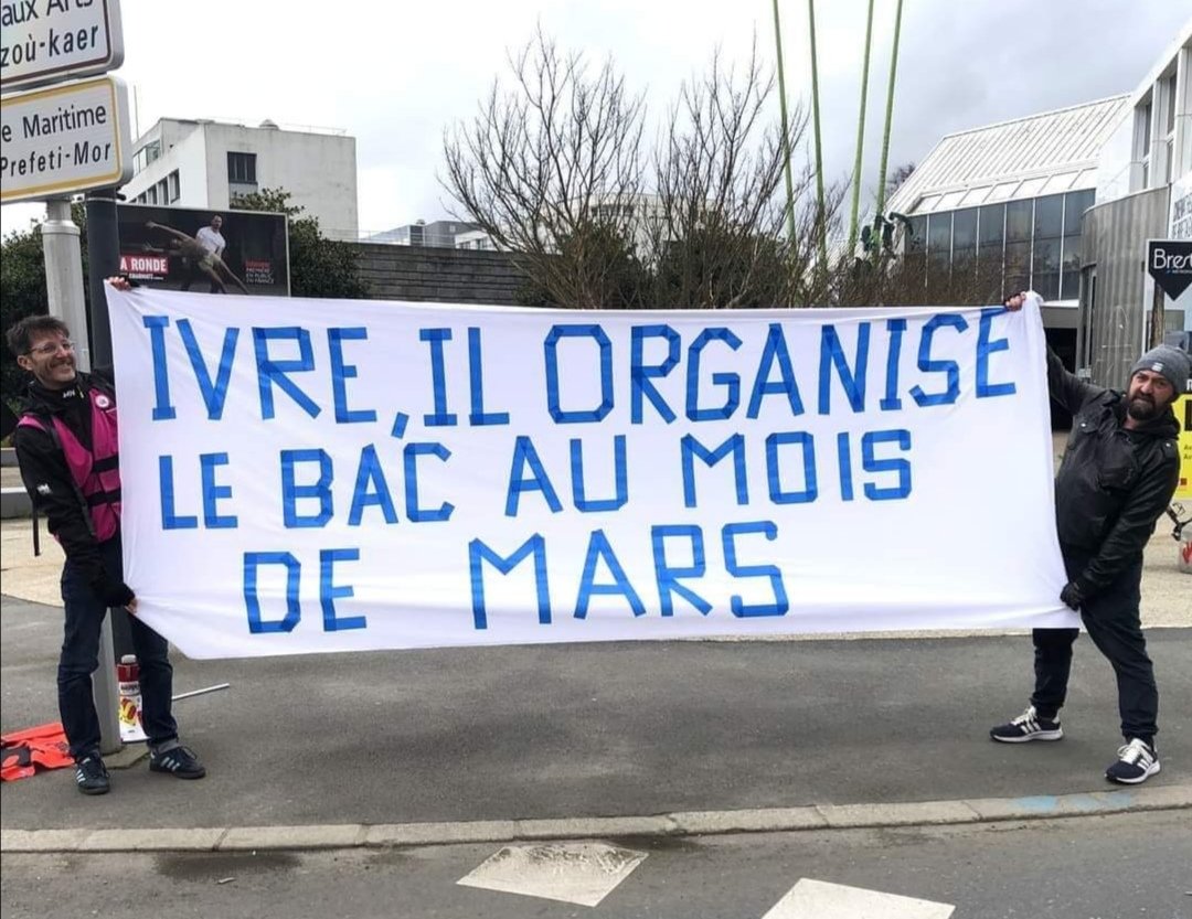sumsumseumgeant's tweet photo. @Mediavenir Blanquer 🤷‍♂️ https://t.co/UlIw6mQMaG