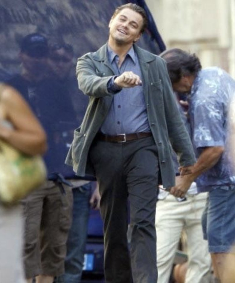 Earth5R's tweet image. If you walk to work, you'll save on gas, help the environment, and get a great workout! Plus, you'll have a great excuse for being late! 🚶‍♂️🌍😅 #LateButGreat #WalkTheTalk #FitnessForEarth