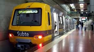 crisromero10's tweet image. #Subtes: paro en las líneas D, E y Premetro de 14 a 16 hs 

@C5N @Radio10 @Gatosylvestre