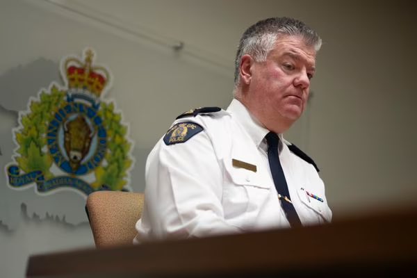 BigJMcC's tweet photo. This is how completely out of touch our province’s top Mountie is.
Dennis Daley, assistant commissioner of Nova Scotia RCMP, says the force has the officers, knowledge, equipment and training to serve the municipality with, “exceptional policing services.”
#TextbookResponse https://t.co/Eq7ZM0FOld