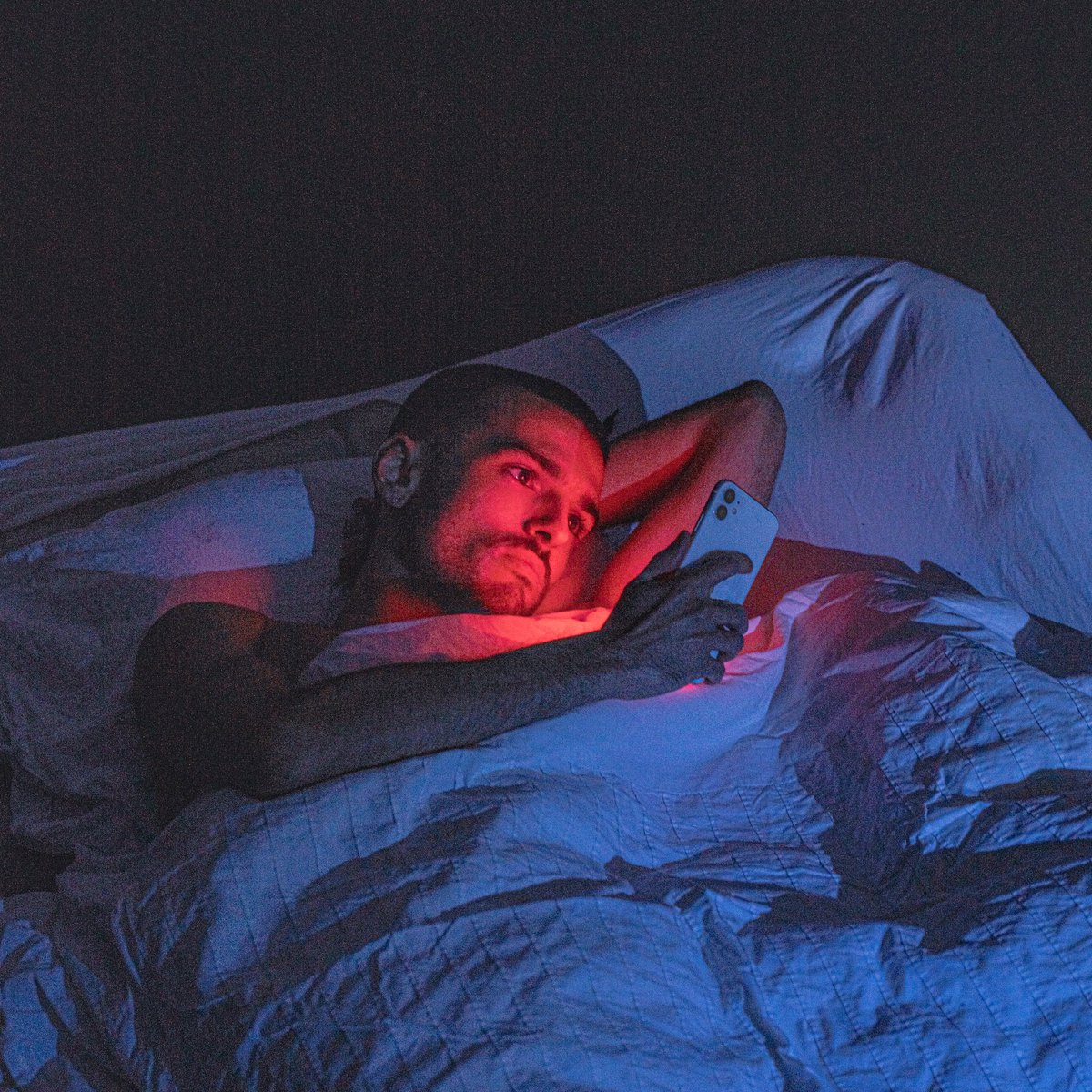 New music! ‘7am’ is coming out 20.04
Prod. <a href="/KarmaKid2/">Karma Kid</a>  &amp; myself
Artwork by Jelly Luise

Pre-save here: shivumsharma.lnk.to/7am