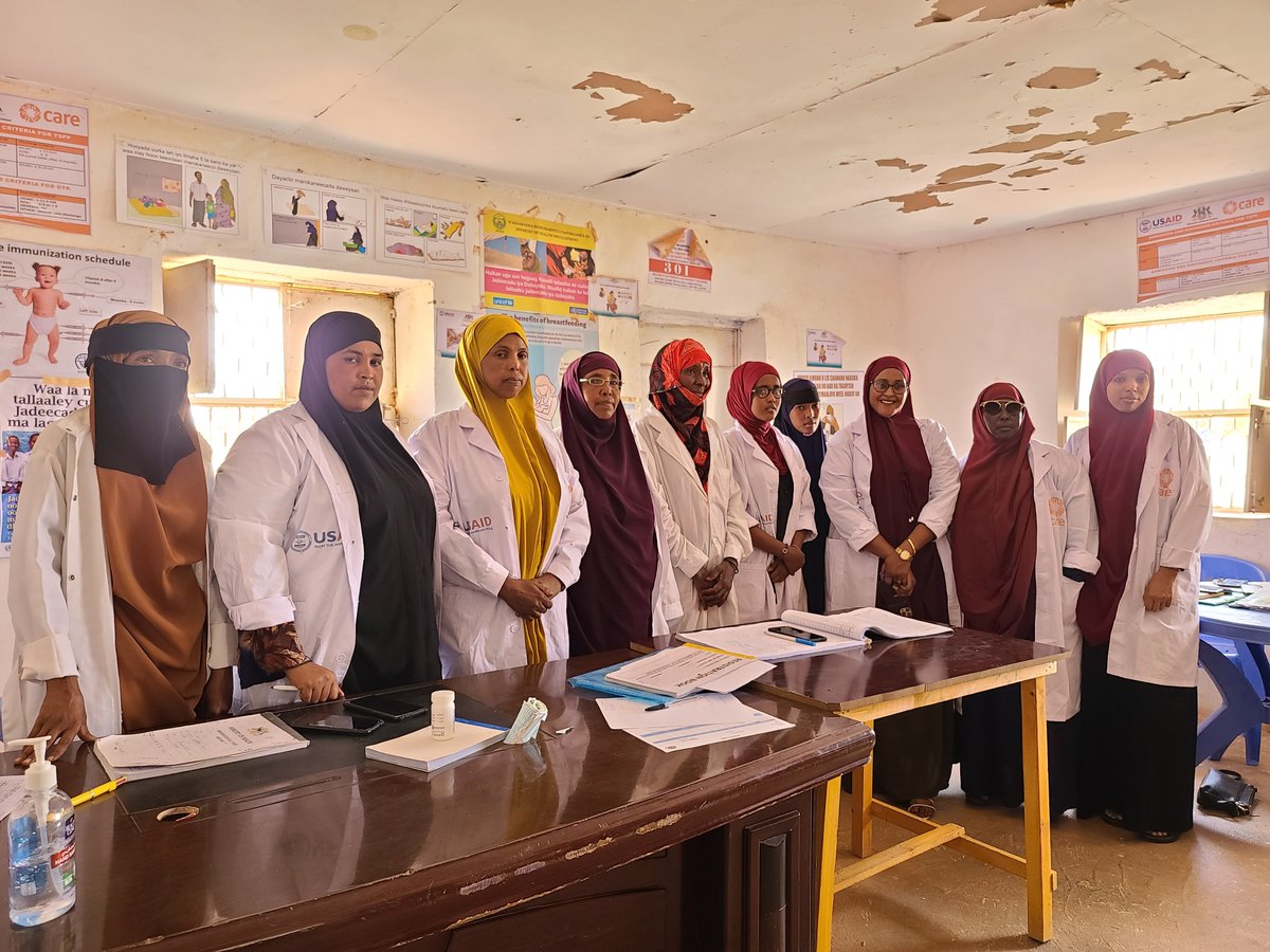 caresom's tweet photo. #womenpowered Meet this all female health team that  is providing much needed health support at one of the CARE supported health facilities in #Somalia. The team provides both Nutrition/Health services for women and children affected by the drought. When we say #WomenKnowHow 👇 https://t.co/yoVLWiXtn5