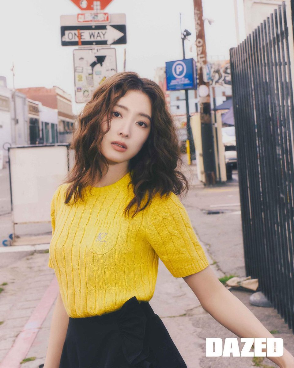 230Gallery's tweet photo. 230412 #이세영 #세영그램

드디어 나왔당💗🥰🇺🇸☀️

https://t.co/1Yo0zBxQOy
#LeeSeYoung https://t.co/A0eOOcBmHu