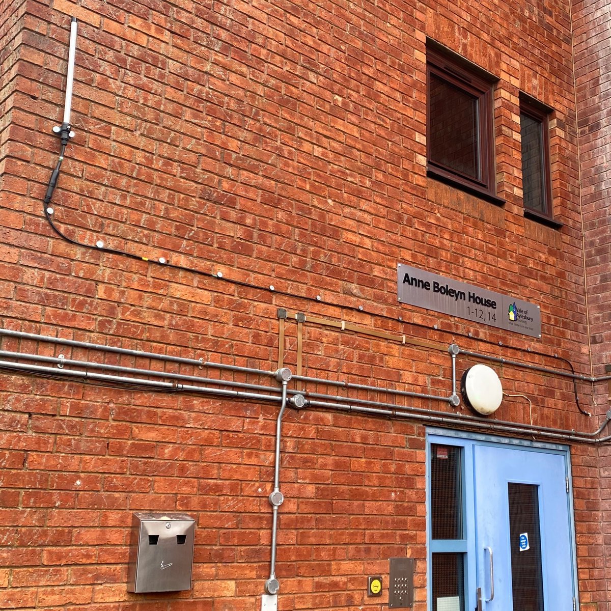 PanacheFire's tweet photo. Outstanding work from our team in completing a full Fire Alarm System upgrade for our client @hellofairhive at Wycliffe End. Using the EMS Firecell Wireless Fire Alarm System.
#firealarms #fireprotection #firesafety #wirelessfirealarm #activefireprotection #firesuppression #ems https://t.co/wYlcOTjBnj