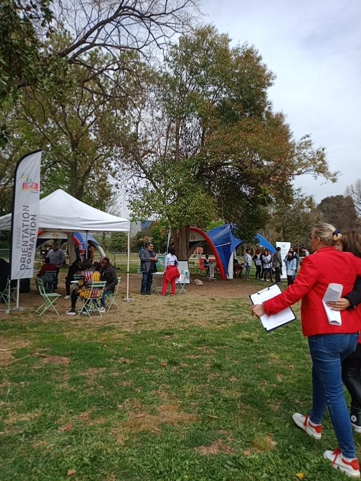 Aujourd'hui Place#emploi et de la #formation  Parc Billoux 15 ème. Organisé par#Marseille Mourepiane