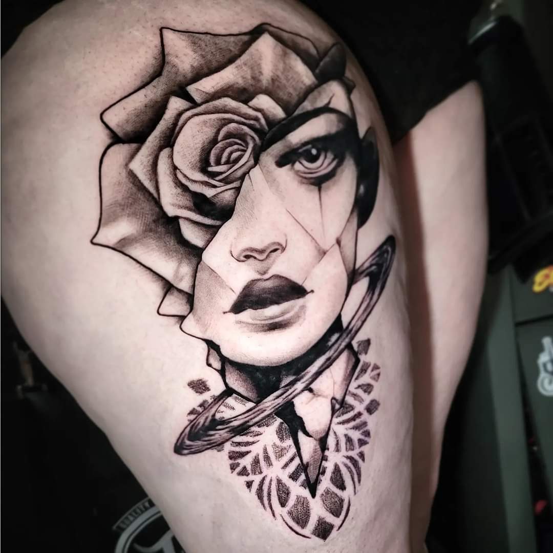 sovereigntytatt's tweet photo. Super fun piece done yesterday! #sovereigntytattoo #voorheestattoos #seperateyourself #girlswithtattoos https://t.co/9MzsSwkCz8